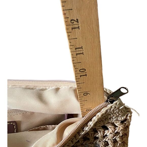 The SAK Tan & Gold Crochet ZIp Inner & Outer Pockets Shoulder bag - Picture 6 of 16